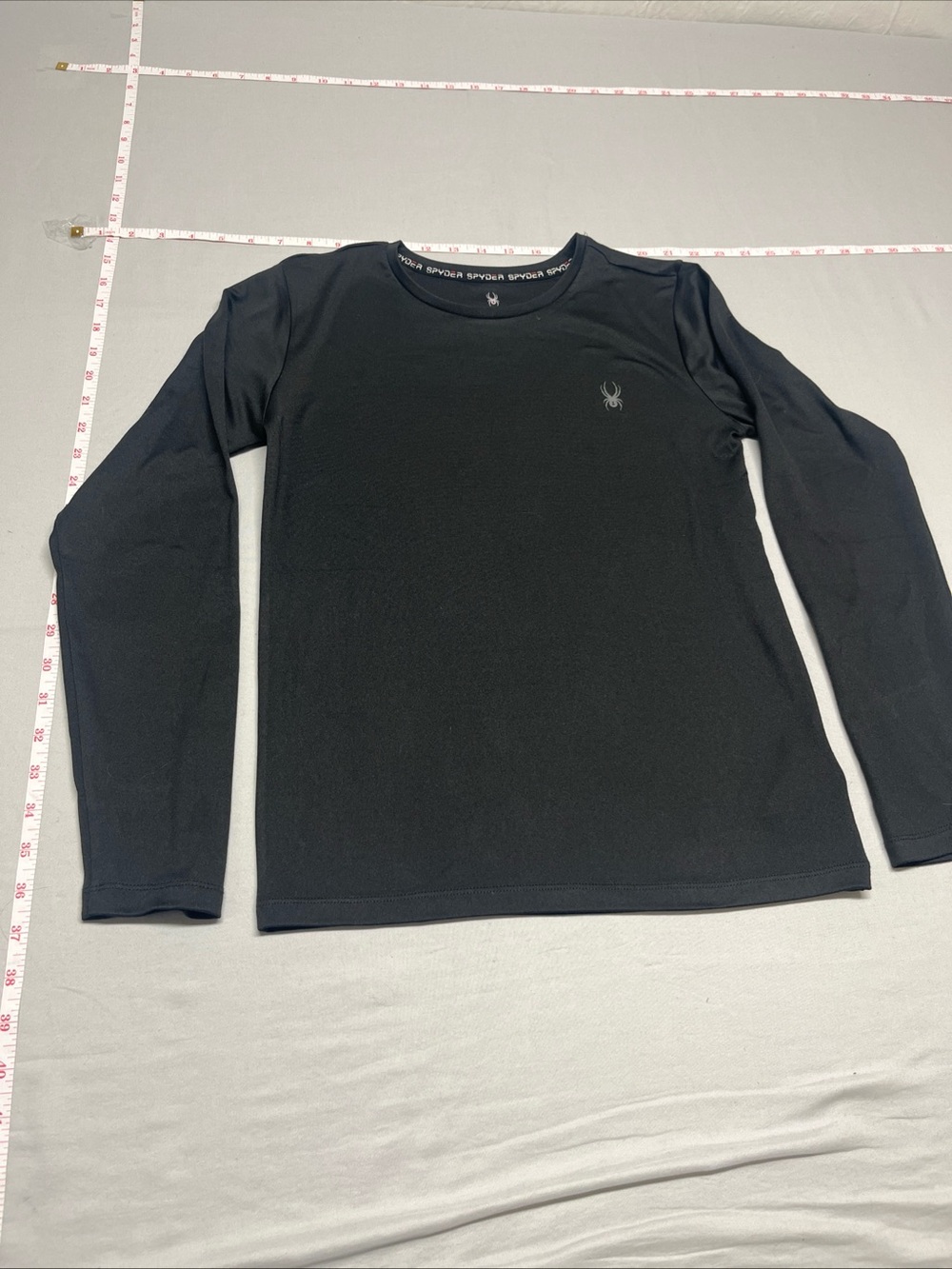 Boys Spyder Black Long-Sleeve Crew Performance Top. 1087